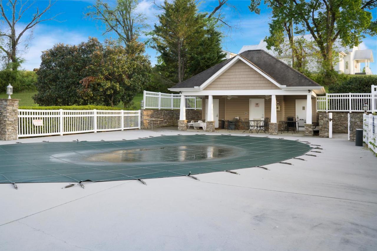 Luxe Quiet Townhouse W/Parking/Pool/By Dollywood Villa Pigeon Forge Bagian luar foto