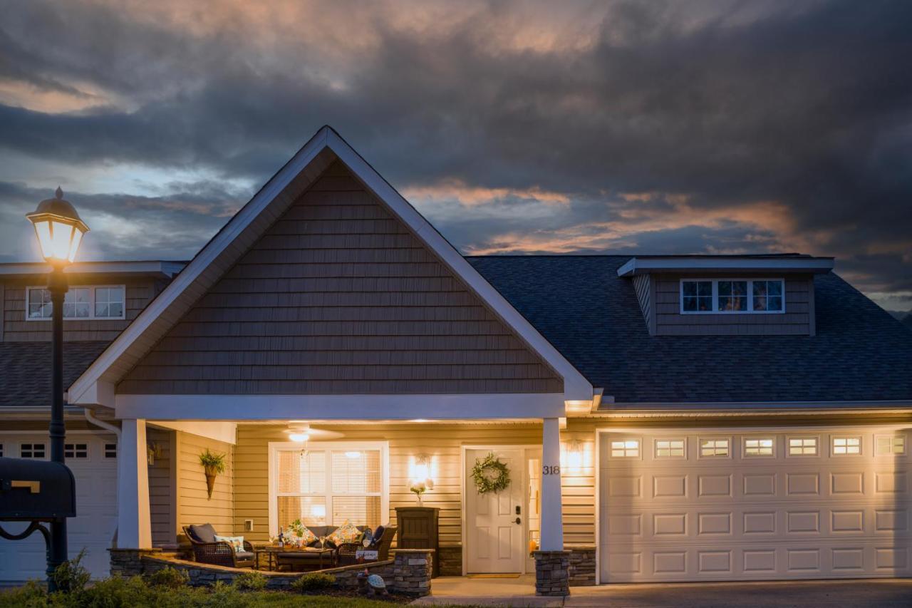 Luxe Quiet Townhouse W/Parking/Pool/By Dollywood Villa Pigeon Forge Bagian luar foto
