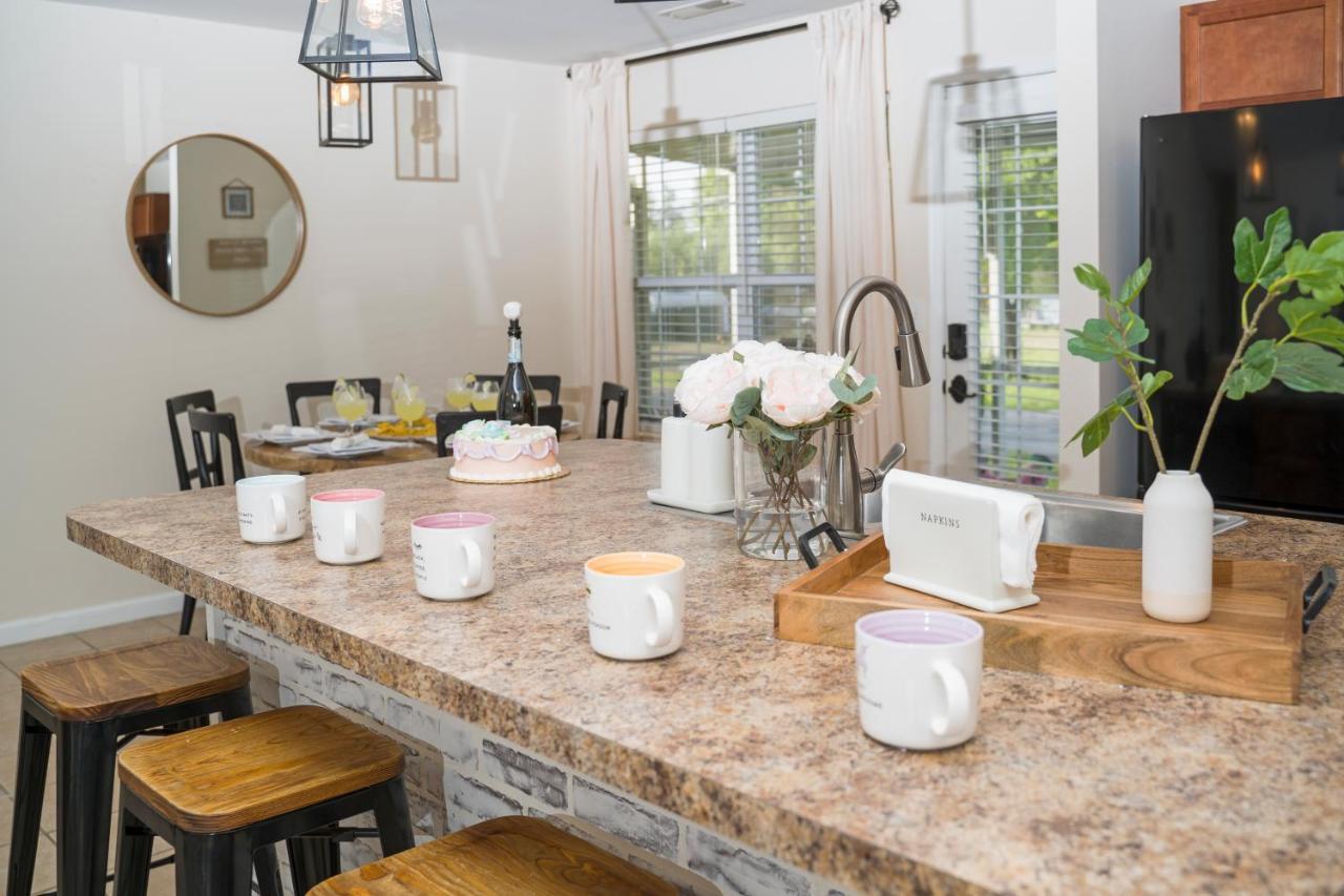 Luxe Quiet Townhouse W/Parking/Pool/By Dollywood Villa Pigeon Forge Bagian luar foto